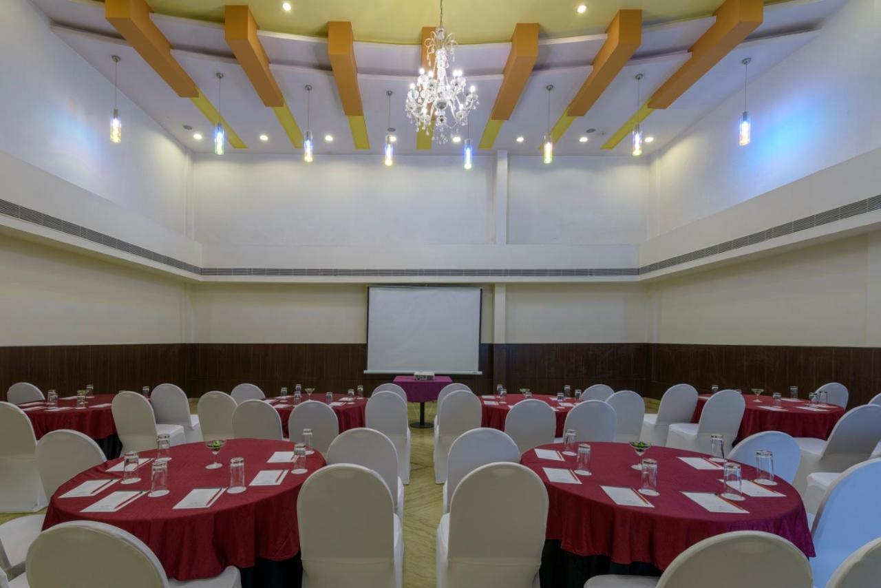 The Fern Residency - Yeshwanthpur Hotel Bangalore Eksteriør billede