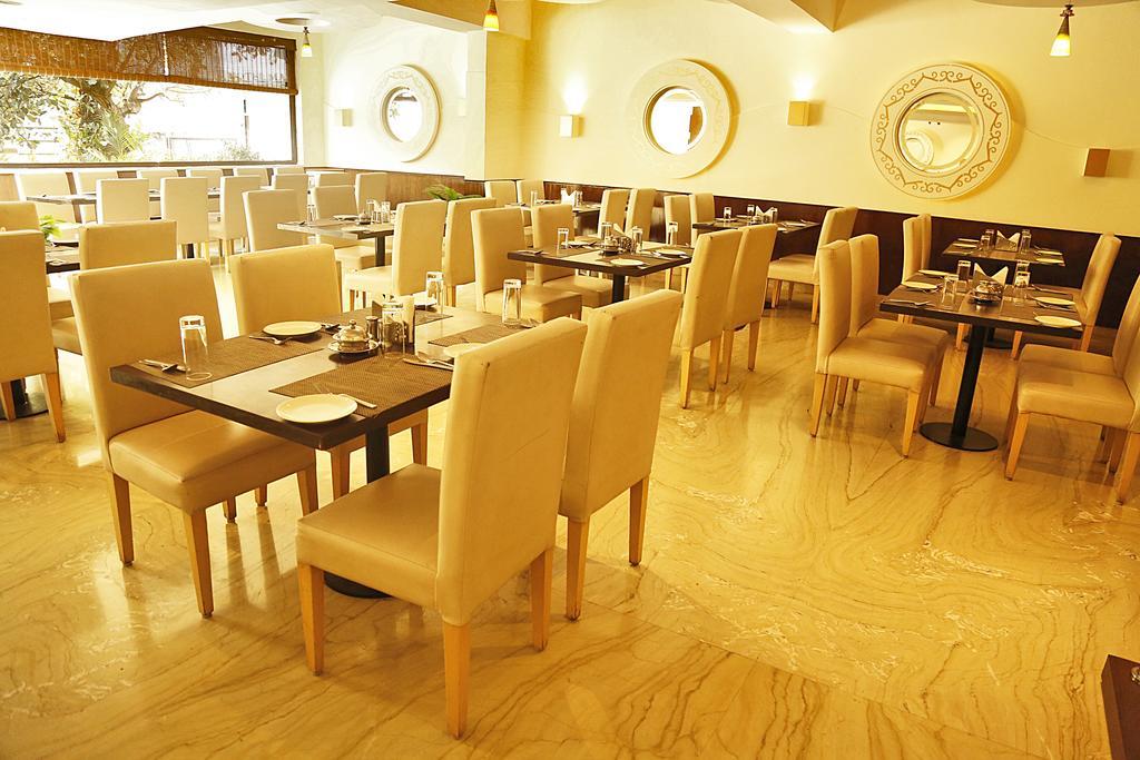 The Fern Residency - Yeshwanthpur Hotel Bangalore Eksteriør billede